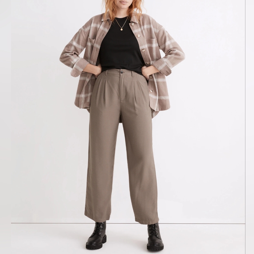 Madewell Barroway Wide-Leg Crop Pants in Coastal Granite